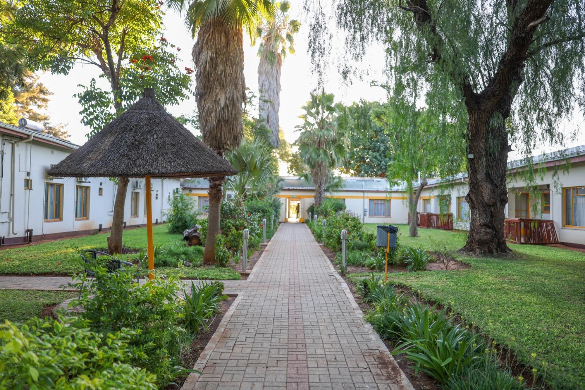 Palapye Cresta Botsalo Hotel מראה חיצוני תמונה