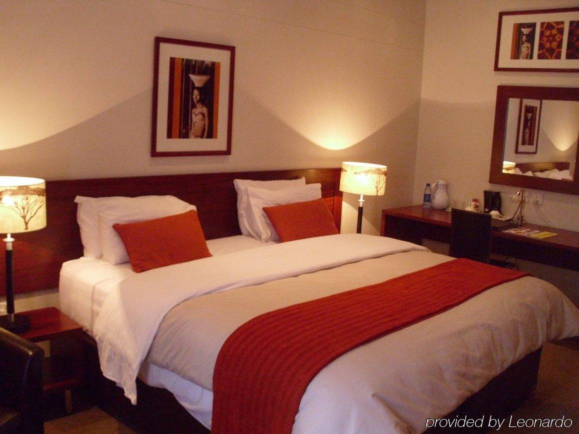 Palapye Cresta Botsalo Hotel חדר תמונה