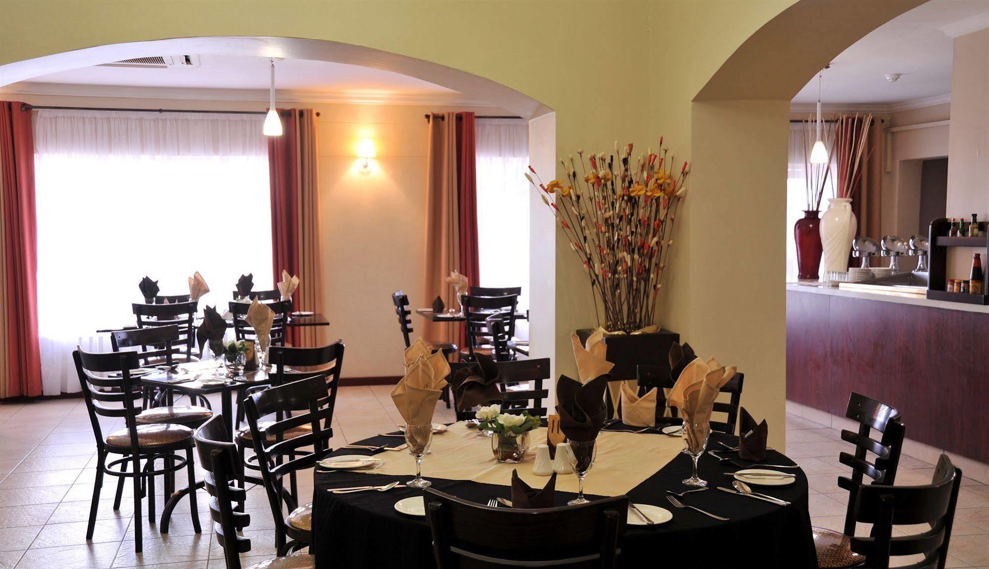 Palapye Cresta Botsalo Hotel מראה חיצוני תמונה