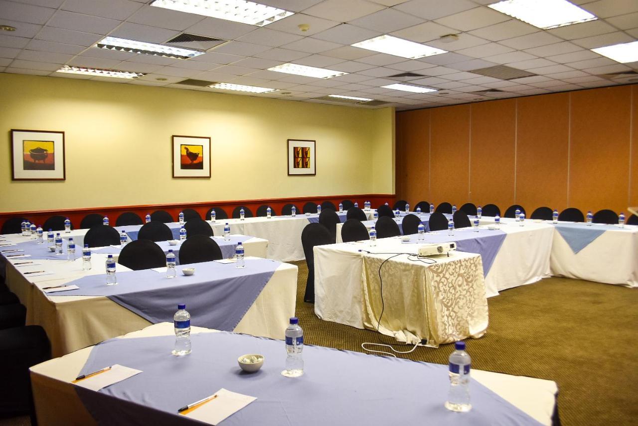 Palapye Cresta Botsalo Hotel מראה חיצוני תמונה